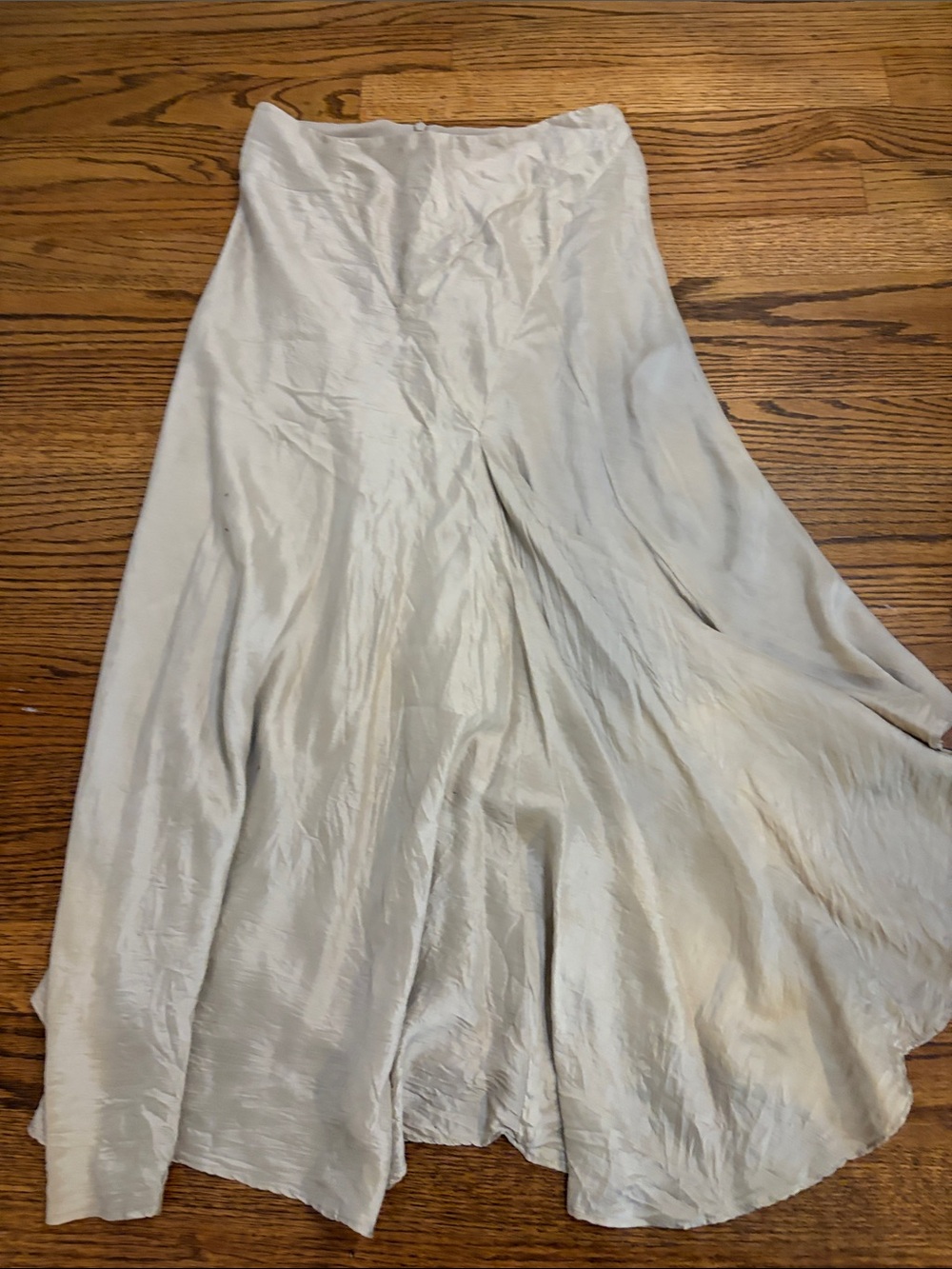 Babaton Beige Satin-Texture Skirt